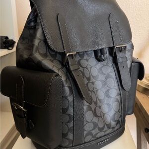 Coach Signature Black and Gray Men's Backpack Hudson